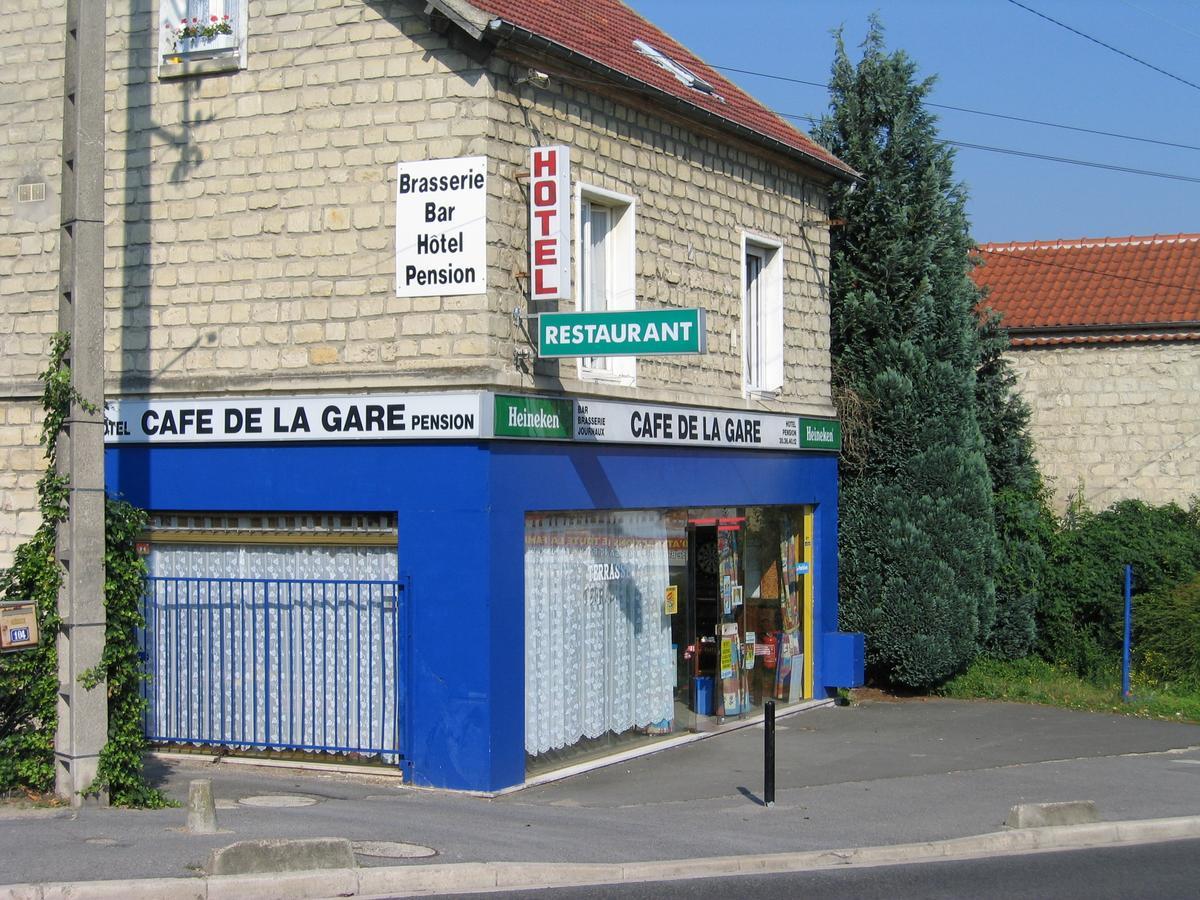 Hotel Dg Méry-sur-Oise Buitenkant foto